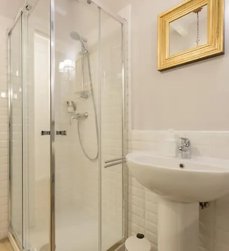 Punto Fermo In Center 023091-loc-01911 * Vérone